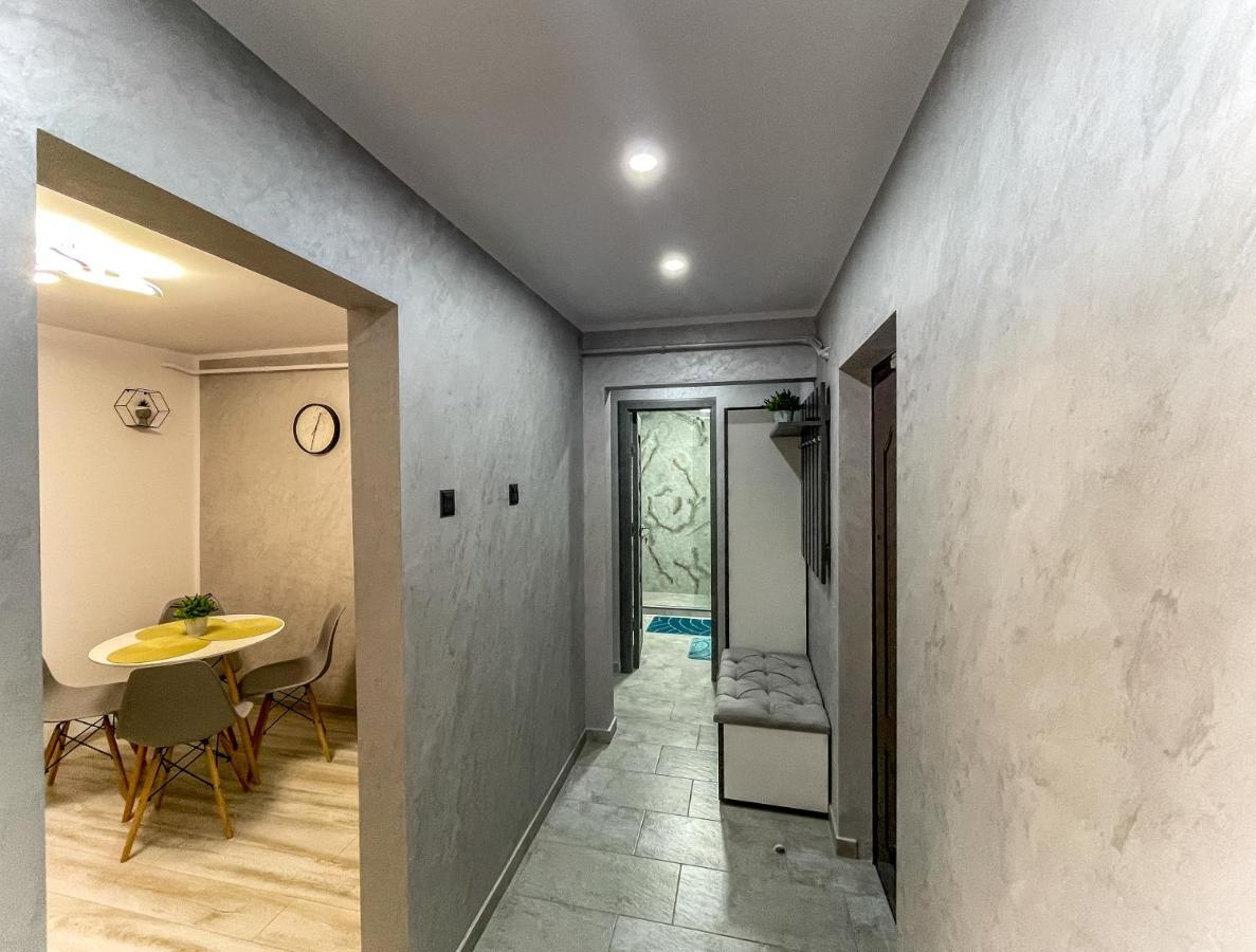 Loghin Residence ซูชาวา ภายนอก รูปภาพ